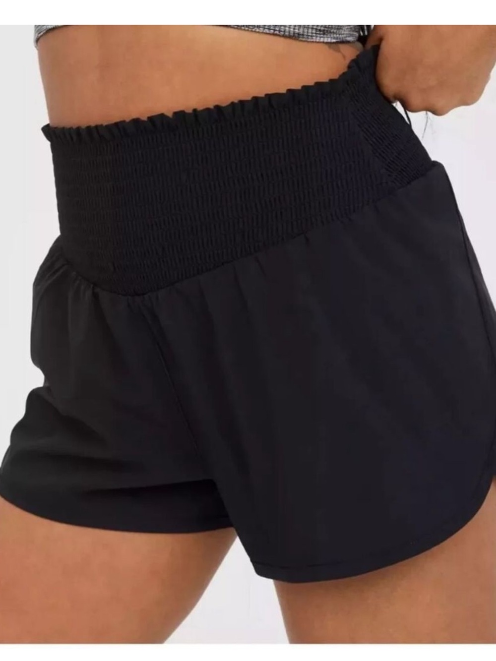 Offline by Aerie Smocked Athletic Shorts size small